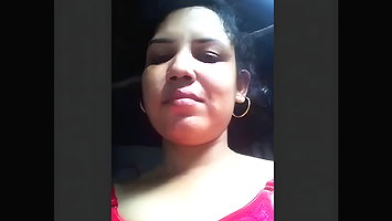 Beautiful Village Bhabi Showing Pussy