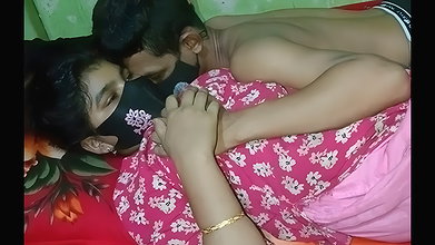 I fucked my stepsister. The full video was very fun. The cum will come out.