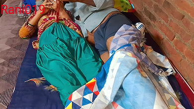 Desi girl shoni bhabhi ki chudayi devar ne bhabhi ko ghodi bana ke choda Indian desi sexi video shoni bhabhi ki chudayi