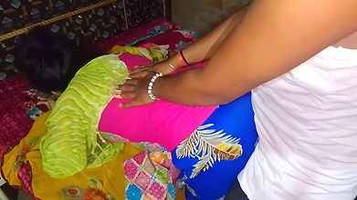 Bhabhi ki baid par gaand mari doggystyle main