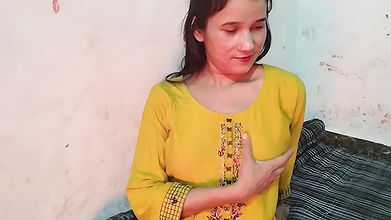 Abbu jaan ko call ker ke ghar pe bulaya