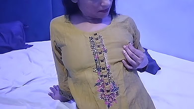 Abbu jaan ne meri jawani dekh kar jabar dasti pela