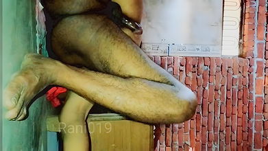 Desi bhabhi ne Ghar me bulaya devar ko khana khane ke bahane se or karba ne lagi chudayi