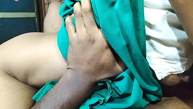 Desi housewife Rani bhabhi ki mast chudayi