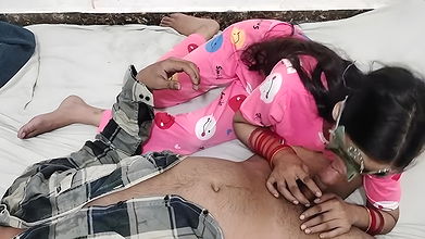 Indian college girl ko ghar me band kar ke pel diya