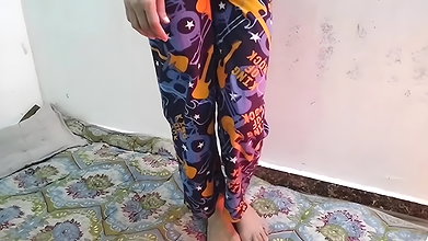Sex karte hai step sister ke sath ji ne dekh liya