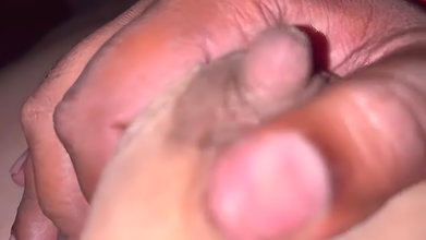Shaving pussy and getting ready for fuck
