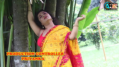 Saree Video Shoot  Saree Fashion Show  Saree Lover  Saree Sundori  Saree te Nari Sundari