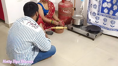 Bhojpuri bhabhi Fucked Hard By Her Father in Law In Front Of Her Dever ( Threesome Sex)