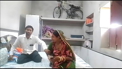 Village bhabhi fucking by lover