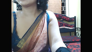 north indian cam star mansi 1