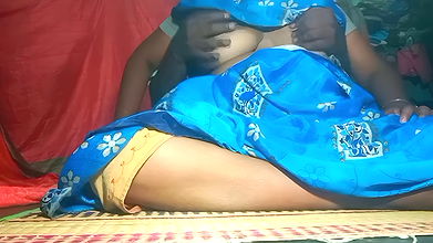 Desi house wife bussy fingering in boy friend