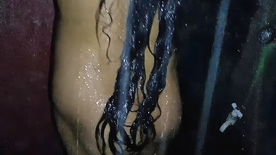 Viral video of beautiful girl Bathroom