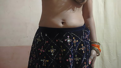 Village Bhabhi Real Love Sex with 18yr Boy! Desi Sex with Clear Audio