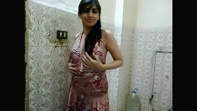 pakistani girl madiha khan 1