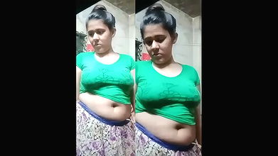 Sufia sathi Show her boobs and pussy