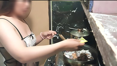 Pinay Homemade Kitchen Sex while Cooking