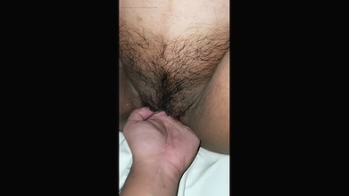 Fingering Creampied Wet Pinay Pussy