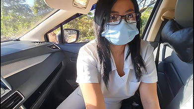 Pinay Nurse Girl Fucked on Road Inside the Car