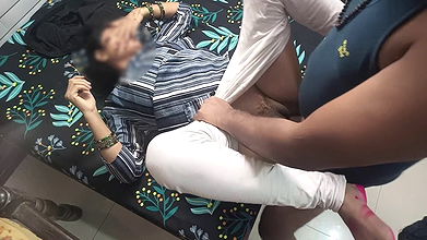 Raksha Bandhan Pe Stepsister Ki Chut Mar Di