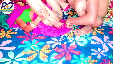 Your Desi Bhabhi was oiled and fucked in pink saree, massage in exchange for sex in Hindi