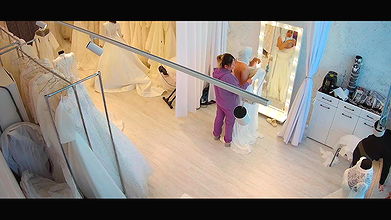 Hijabi girl dress removed and Nakes Boobs and Ass exposed – caught in cctv