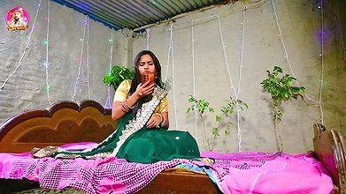 Niharika Raj hot saree song – Devar – Bhabhi, Navel fingered nicely, Maaza on navel2