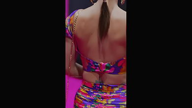 AKANKSHA PURI SEDUCTRESS DIVA DEEP CLEAVAGE AND DELIBERATE BACKLESS EXPOSE 2