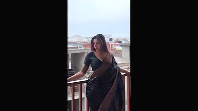 MUSKAN VERMA TEMPTING BABE IN SAREE WIFE MATERIAL