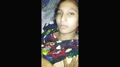 Beautiful Shy Desi Girlfriend Fucking With Lover2