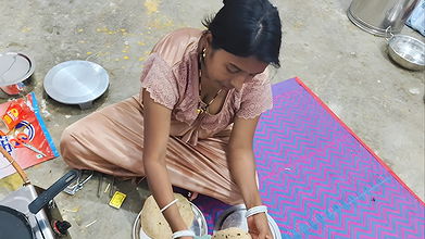 Indian sex – Bhabhi aaur bhabhi ke husband ka dost sexy video – bhabhi ke ghar mein uska pati dost a Gaya – hot story movie in hindi