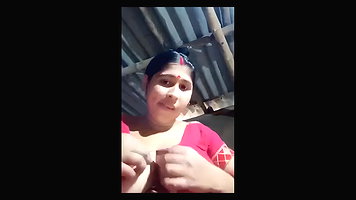 Cute Village Bhabi Showing Big Tanker and Pussy on Cam 2