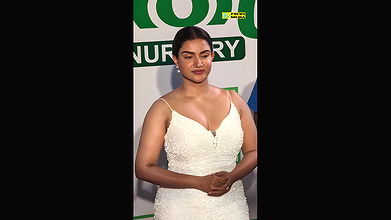 HONEY ROSE BUSTY HUGE OPEN CLEAVAGE EXPOSE AT EVENT 2