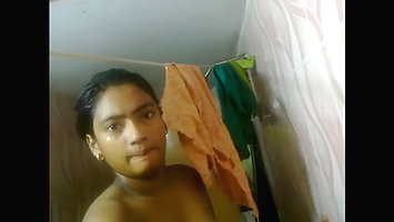 bangladeshi college girl akhi in shower