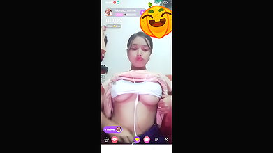 moniaa call me