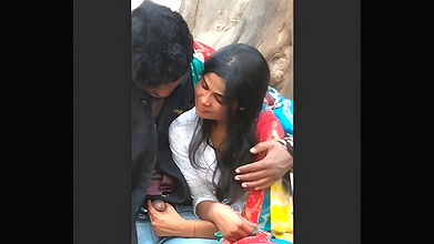 Desi Lover Blowjob In Park
