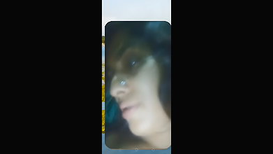 Bhabi Showing Fingering