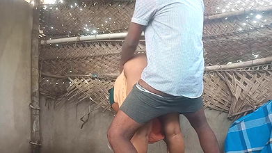 Tamil Wife with Hasband Outoor Sex