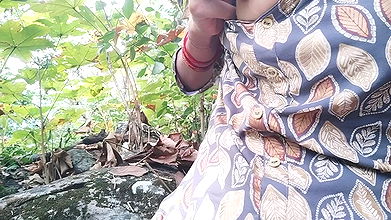 A Girl Was First Time Fucking with Her Boyfriend,a Girl Was Fucking Her Tight Pusssy by Local Boyfriend