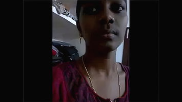 tamil girl show boobs