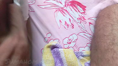 Bengali Bhabhiu2019s Afternoon show her pussy amd ass