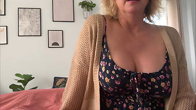 Mom Comes First with Brianna Beach in Bedtime Stories