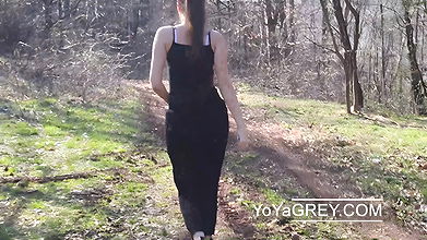 35386YoYaGrey Girl sing Outdoorsgas3tf