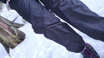 594314Nerdyfaery Snow pee pee