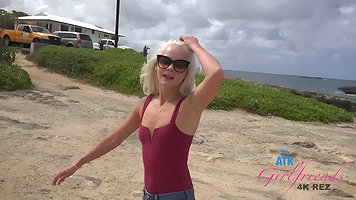 72Elsa Jean Pissing in Hawaii 2
