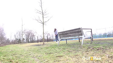 78Public Park Pissing