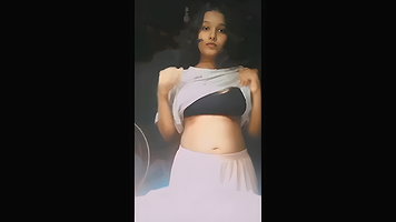 Desi hot babe pussy fingering hard in bathroom for her bf