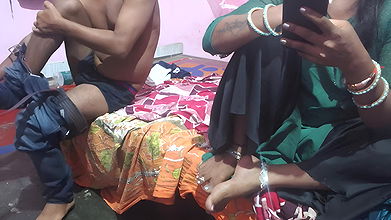 best Threesome Sex 2025 -Rahul fucked his sister-in-law and wife by sucking their dick while they were cleaning the house