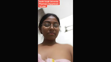 Bengali babe pussy fingering and ass hole show on video call
