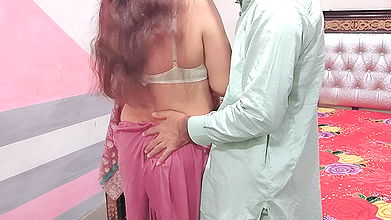 Indian Desi Bhabhi dress change kr rahi thi Dever ny Ghori bana k Chudai Kari Best Doggystyle Anal Sex Xxxxx Clear Hindi Audio